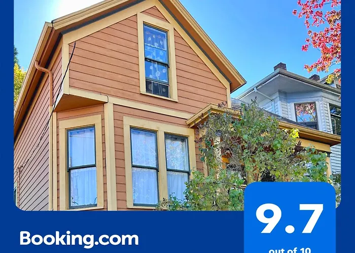 Ne Portland Oregon Modern Victorian Duplex